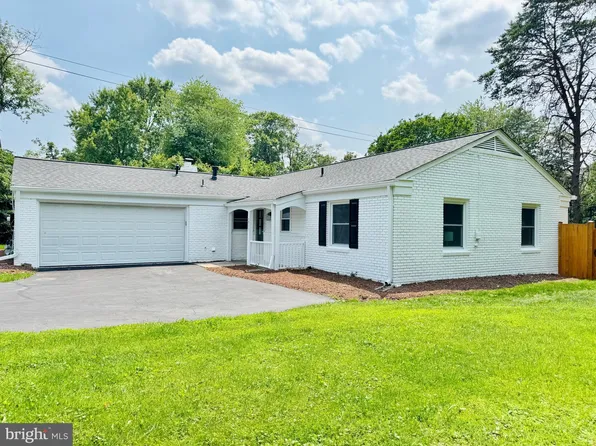 5933 Westridge Ct, Alexandria, VA 22310