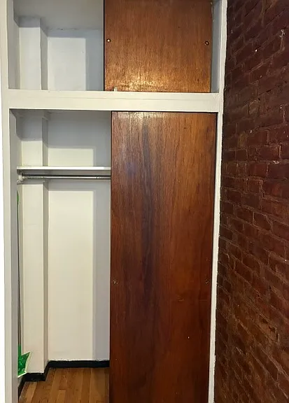 209 E 81st St #4C — Photo 5