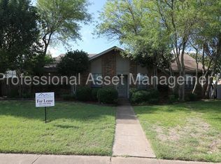 421 Rainier St, Cedar Hill, TX 75104