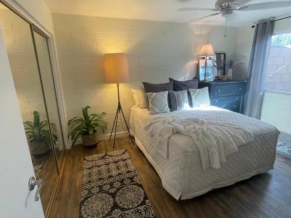 4131 E Camelback Rd Unit 34, Phoenix, AZ 85018