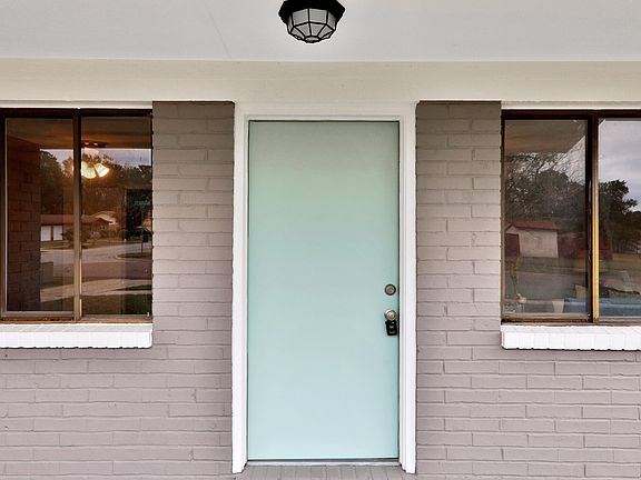 2nd image of 11085 Bluehill Dr