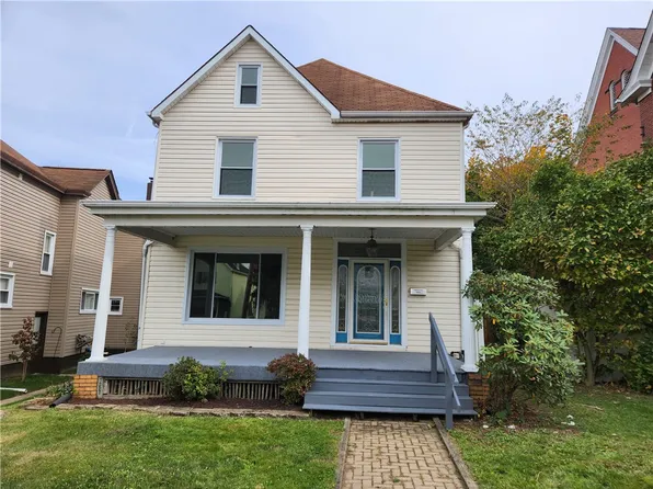 131 E Adams Ave, Vandergrift, PA 15690