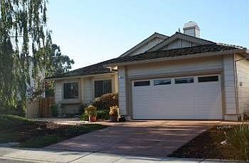 1st image of 144 Chatham Pl