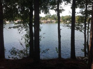 11270 Lake Mandarin Cir E, Jacksonville, FL 32223