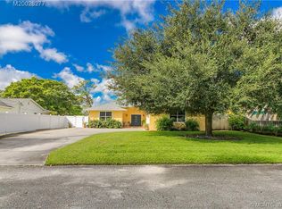 1726 NE Darlich Ave, Jensen Beach, FL 34957