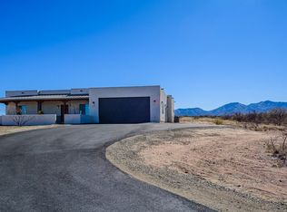 1345 S Cattlemans Loop, Benson, AZ 85602
