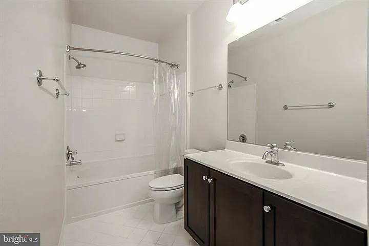 11750 Old Georgetown Rd — Photo 13
