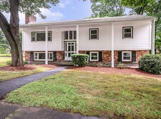 4 Andrews Rd, Wakefield, MA 01880