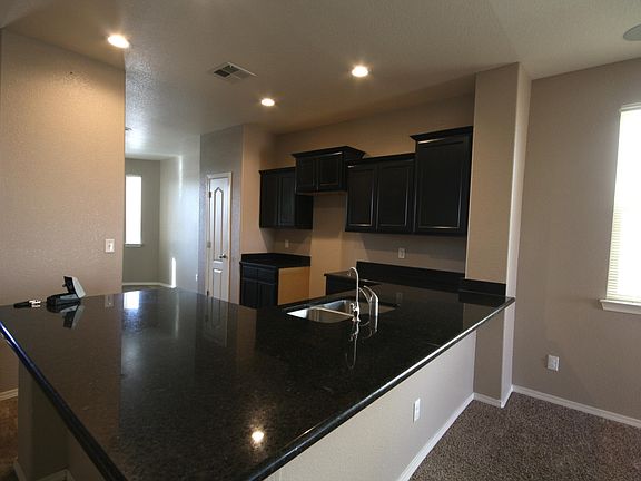 4th image of 3228 David Palacio Dr