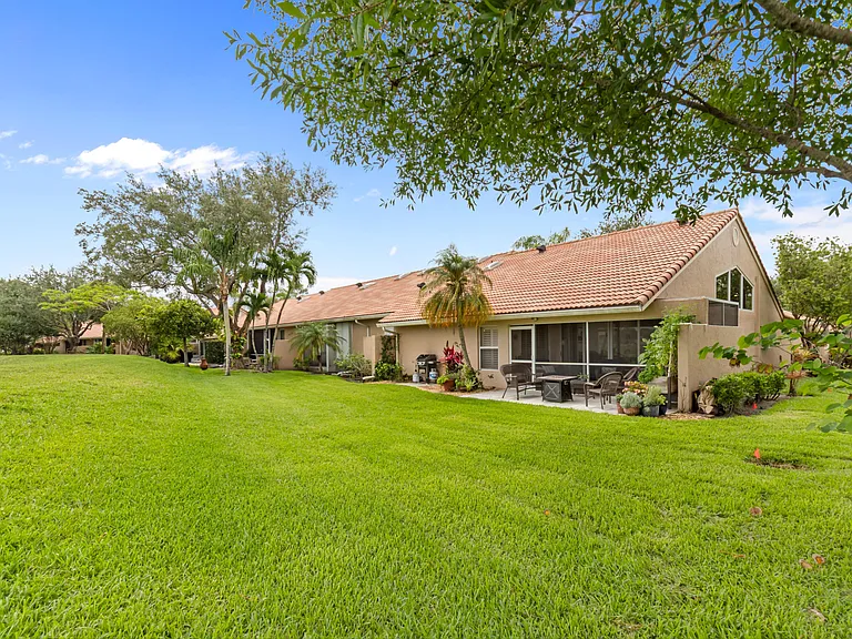 1401 Mahogany Pl — Photo 23