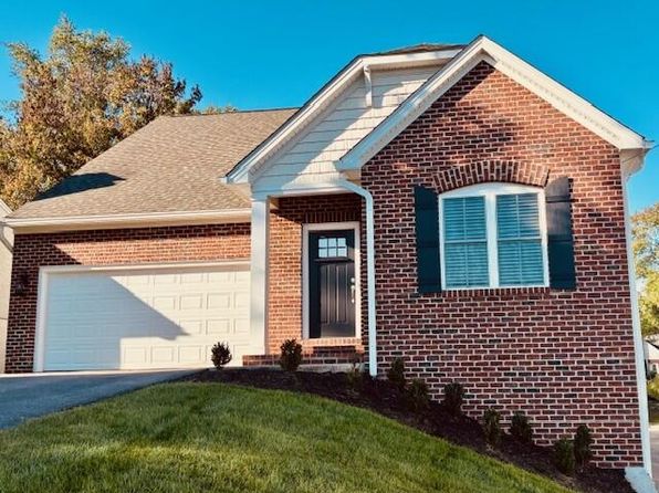562 Dillard Rd SW
