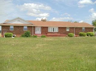 11768 Hardinsburg Rd, Cecilia, KY 42724