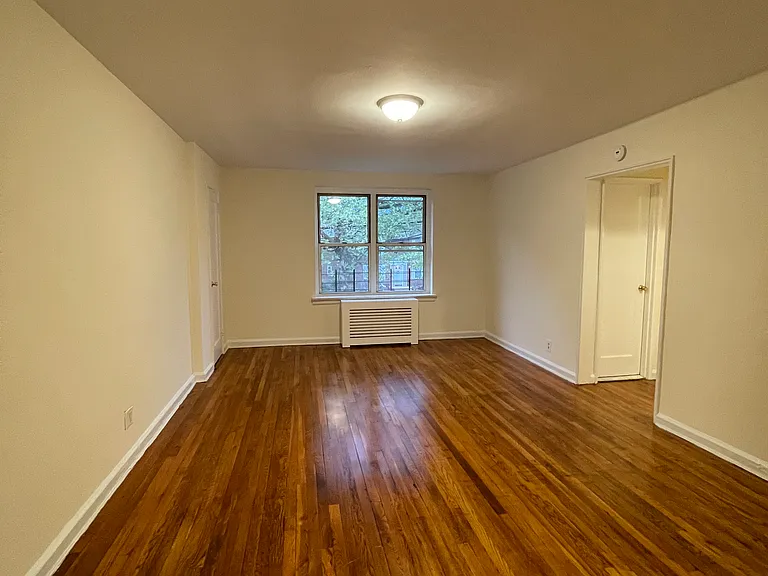 40-25 192nd St #3 — Photo 2