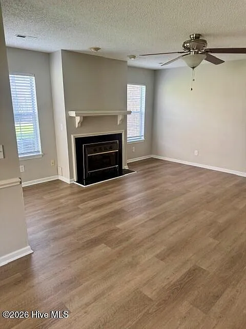 3 bed, 2.0 bath, $1,500 — Photo 4