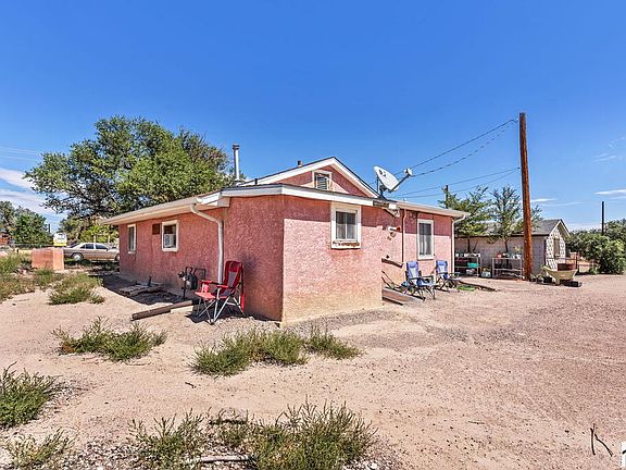 3rd image of 2120 W 11th St