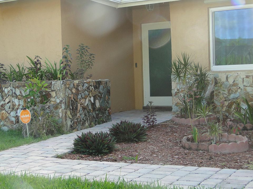 1st image of 4461 NW 70th Ave