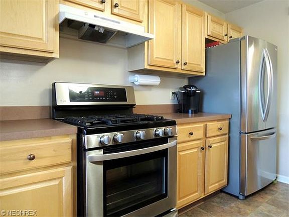 3rd image of 12705 Longmead Ave