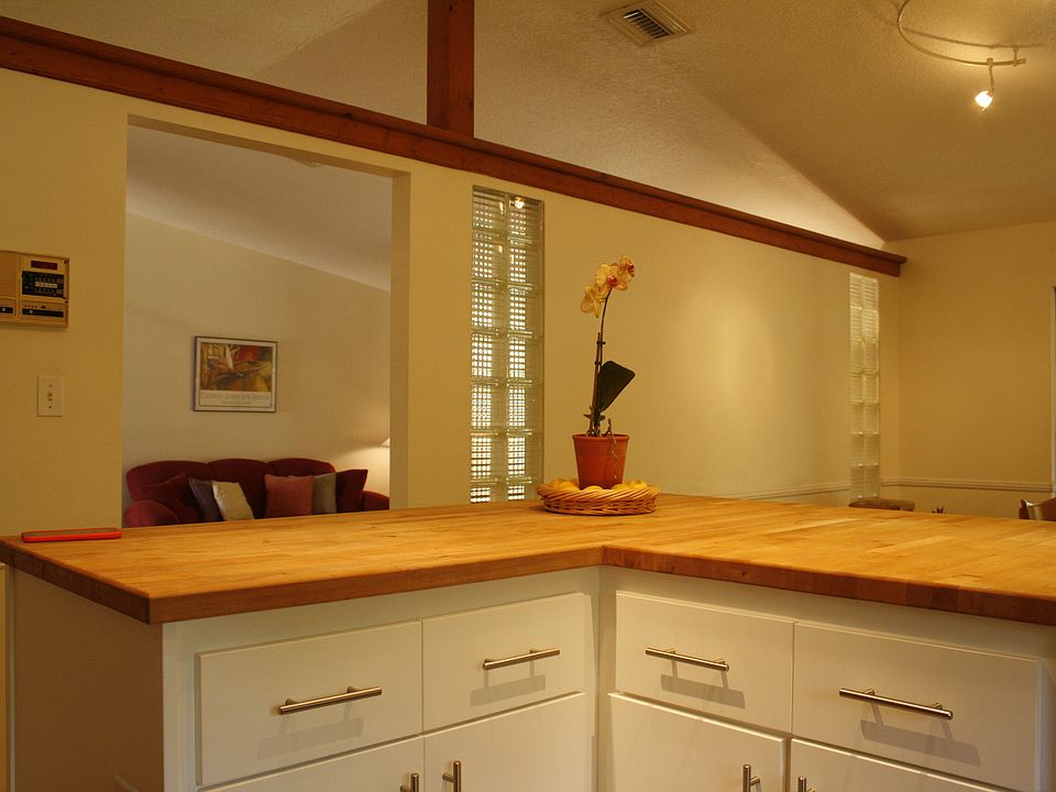 Butcher Block Island counter
