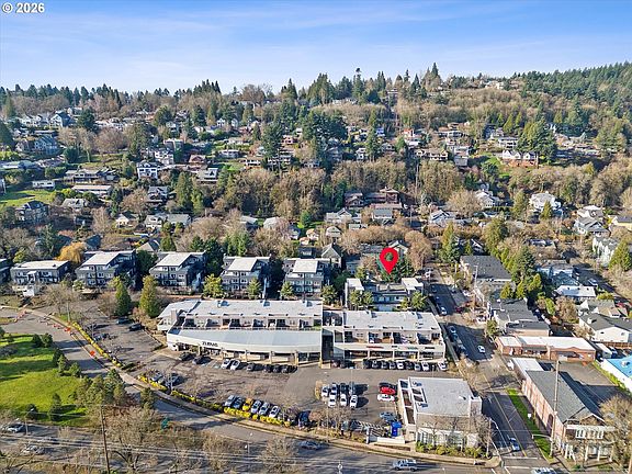 3rd image of 540 S Nevada St