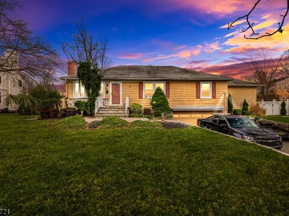 163 Briarwood Rd, Florham Park Boro, NJ 07932