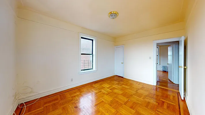 Rented by Bond New York | media 18