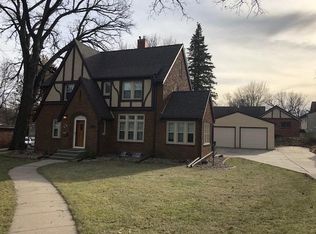 100 E Oak St, Algona, IA 50511