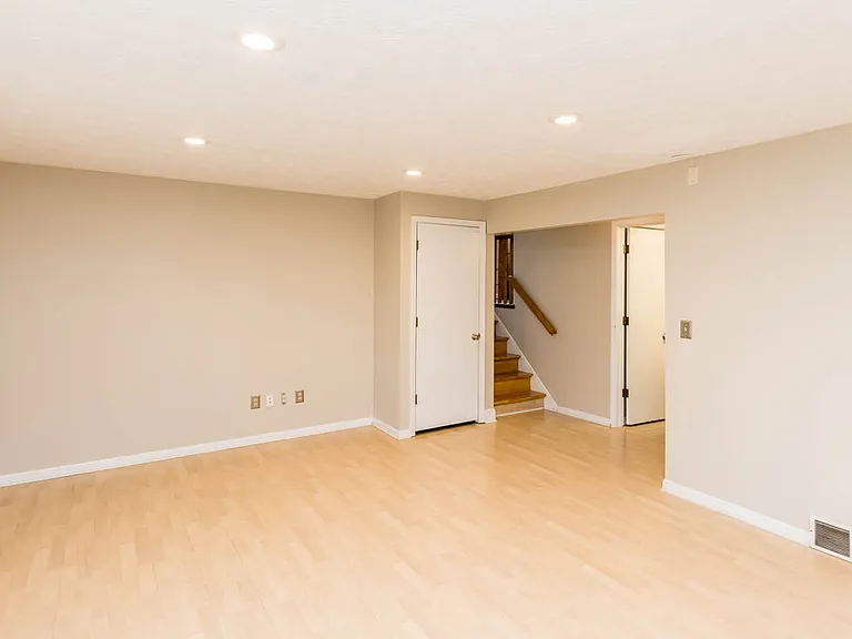 5334 Tara Hill Dr — Photo 3