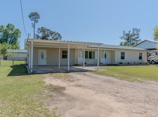 1971 Hope School Dr, Marianna, FL 32448