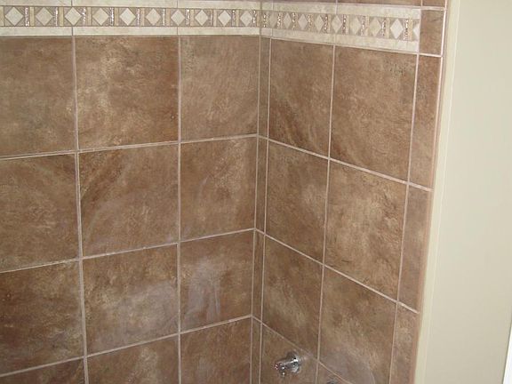 4th image of 2821 Gunckel Blvd