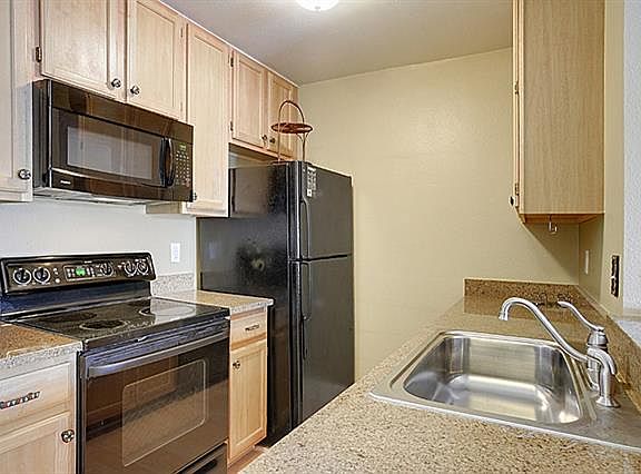 4th image of 2601 Metairie Lawn Dr #14-3