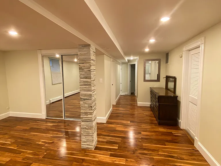 16 Crescent Ave #B — Photo 40