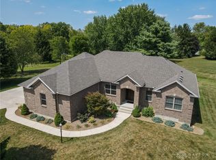 2493 Bryan Ct, Xenia, OH 45385