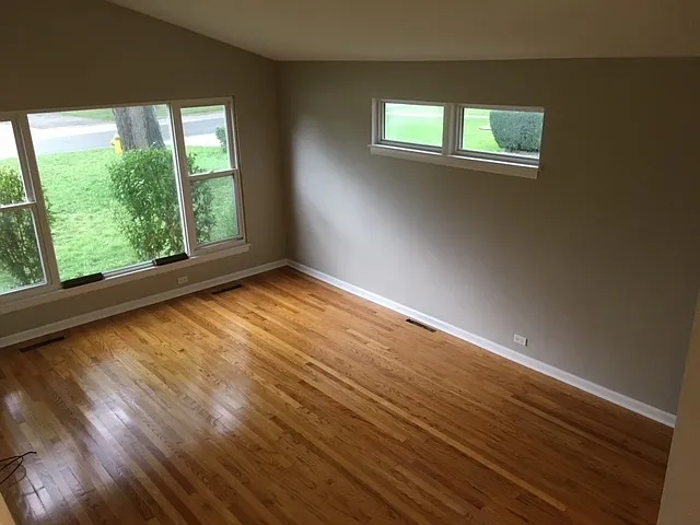 3 bed, 1358 sqft, $3,000 — Photo 4