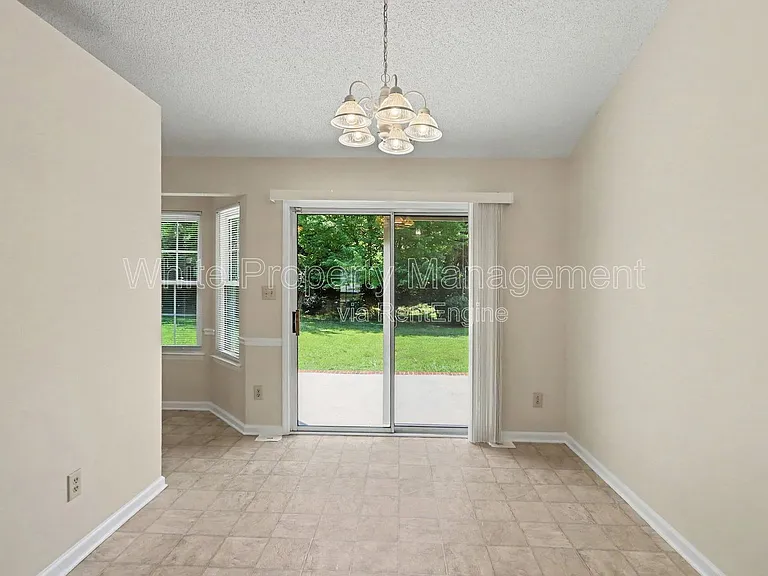 4609 Falcon Chase Dr SW — Photo 5