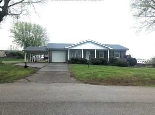 5 Hillsdale Cir, Scott Depot, WV 25560