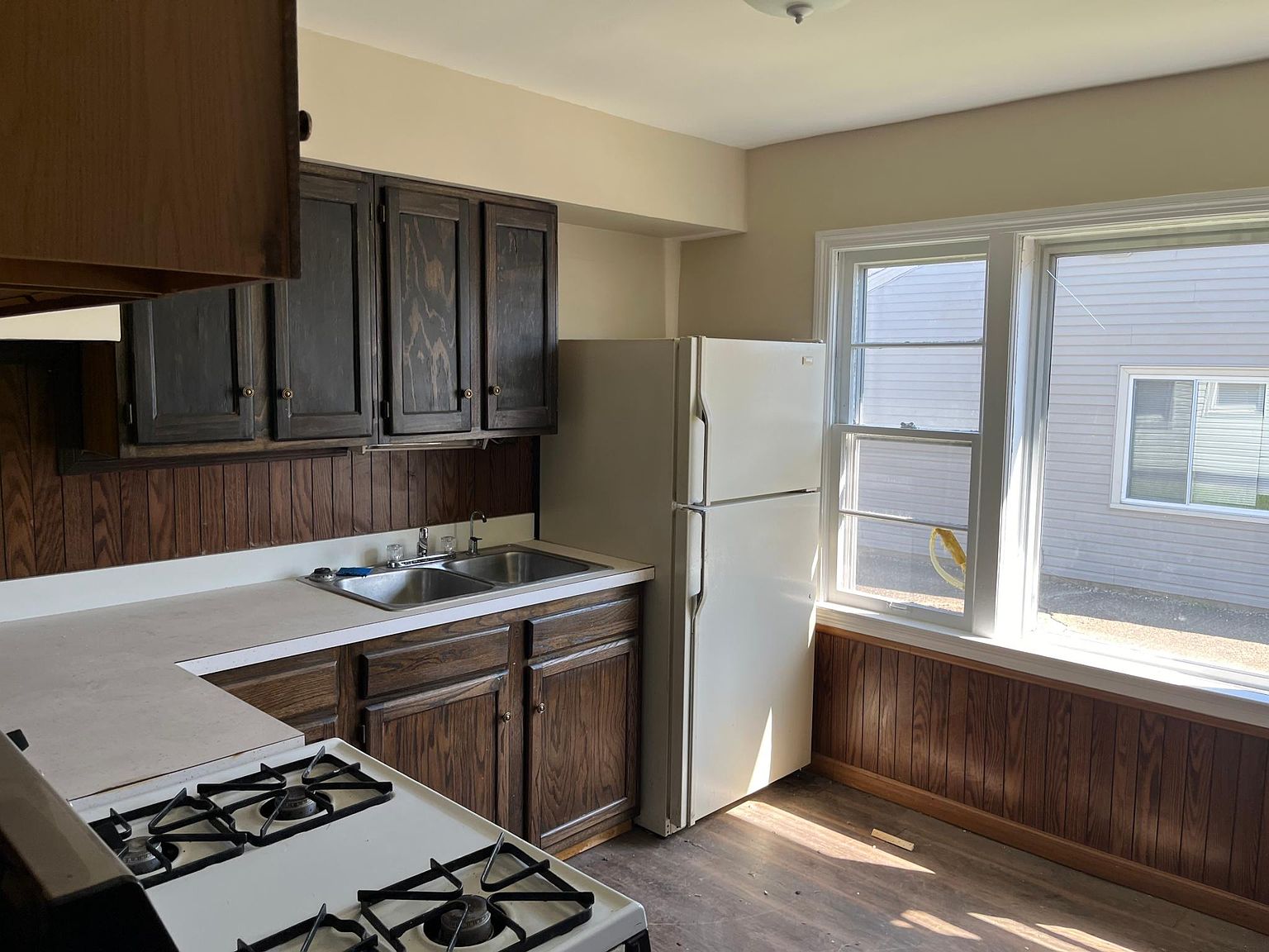 2261 Edwin Ave, Akron, OH 44314 Zillow