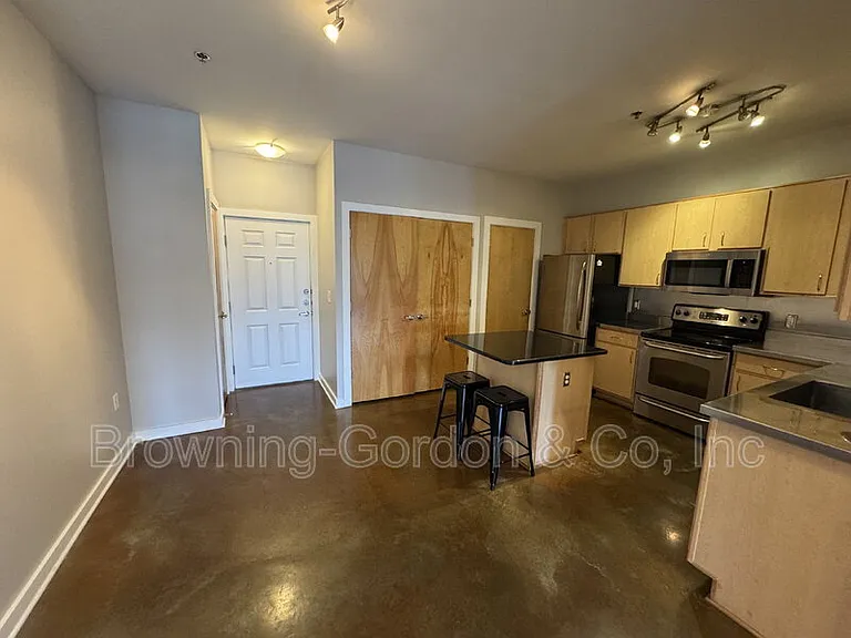 1803 Broadway #426 — Photo 2