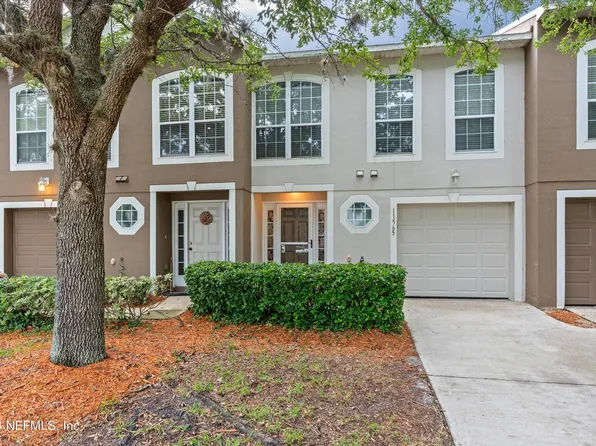 11565 Hickory Oak Dr, Jacksonville, FL 32218