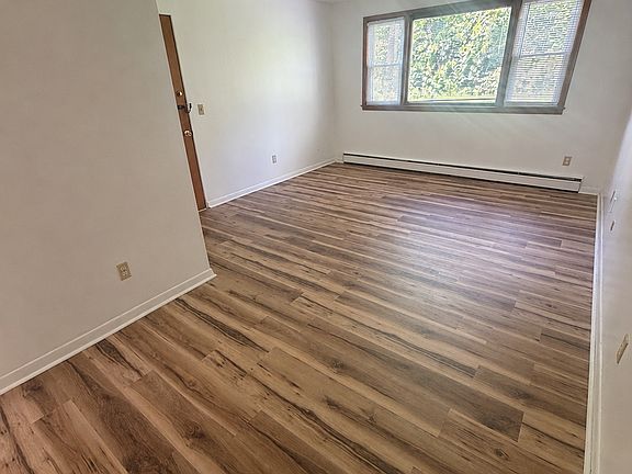 2nd image of 112 N Brewer Dr #3