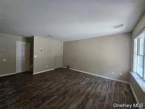 2 bed, 1.5 bath, 1133 sqft, $2,300 — Photo 4