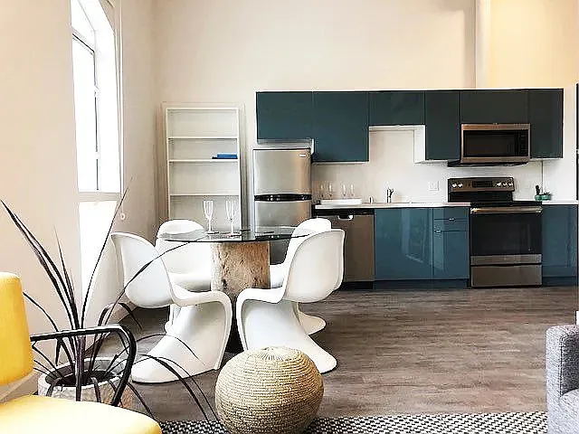 4405 W Point St #203 — Photo 1