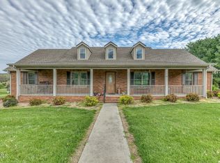 1237 White Top Rd, Bluff City, TN 37618