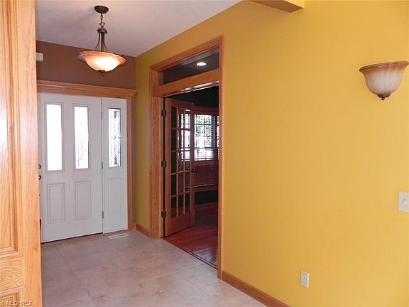 3rd image of 4389 Saint Johns Bluff Ln