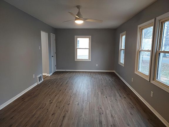 Dining room/Living room combo, has entry to kitchen and coat closet.