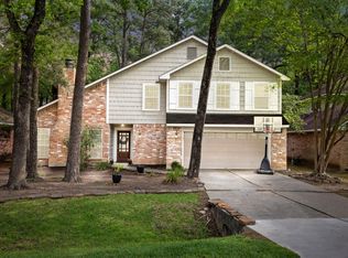 4 Hickory Oak Dr, Spring, TX 77381