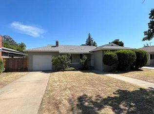 44 E Robinson Ave, Fresno, CA