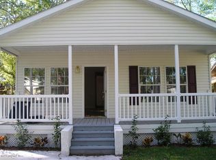3237 Mayflower St, Jacksonville, FL 32205
