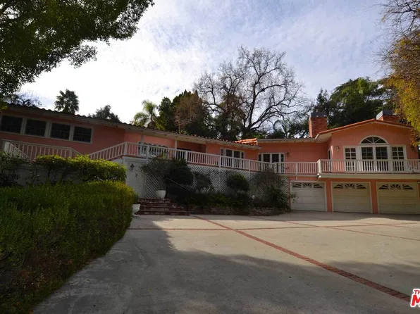17030 Rancho St, Encino, CA 91316