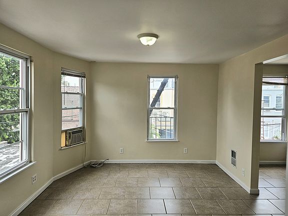 5th image of 7805 81st St APT 2R