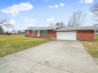 390 Houk Rd, Delaware, OH 43015